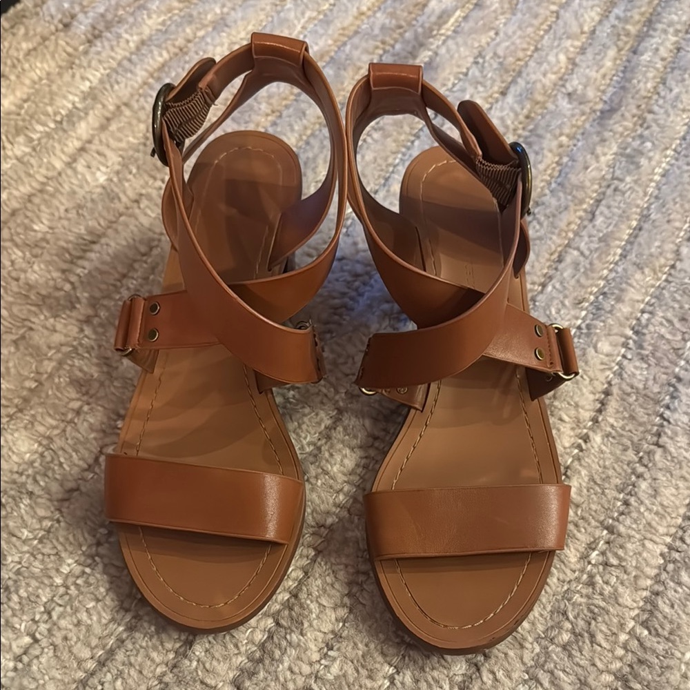 Banana Republic Tan Leather Sandals with Adjustable Ankle Strap